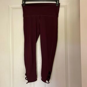 Aerie Maroon Athletic Medium